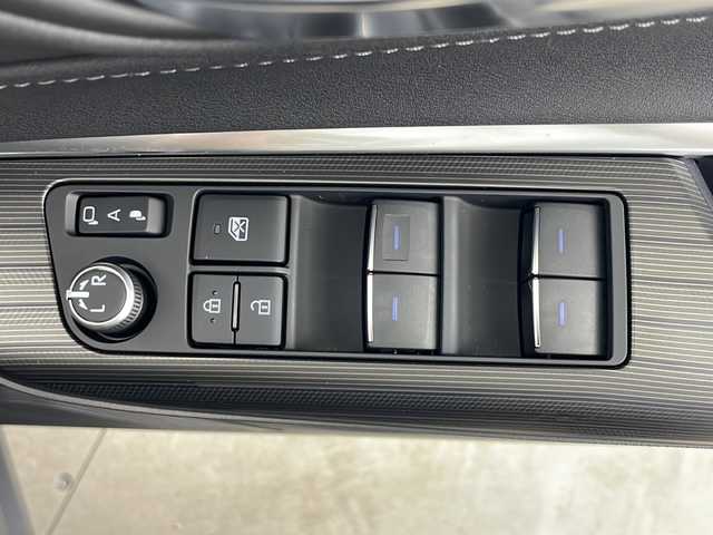 トヨタ ハリアー G 秋田県 2020(令2)年 1万km プレシャスブラックパール 4WD/純正ナビ（BT/フルセグ/ACP/AA）/バックカメラ/オートクルーズコントロール/ハーフレザーシート/D席パワーシート/ビルトインETC/LEDヘッドライト/オートライト/オートハイビーム/ワイパーデアイサー/パワーバックドア/デジタルインナールームミラー/純正ドライブレコーダー/クリアランスソナー/スマートキー