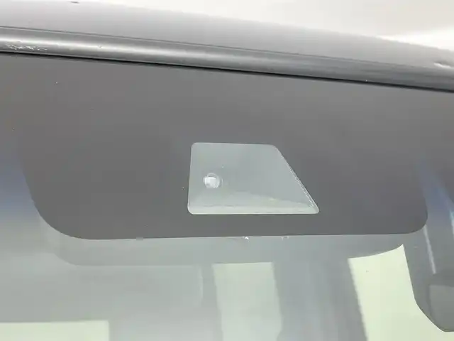 ホンダ Ｎ ＢＯＸ カスタム G L ターボ ホンダセンシング 道央・札幌 2019(令1)年 4.4万km クリスタルブラックパール ・４WD/・Gathersナビゲーション（VXM-240VFi）/　CD/DVD/フルセグ/SD/USB/BT/iPod/・ビルトインETC/・バックカメラ/・純正前方録画ドライブレコーダー/・両側パワースライドドア/・ホンダセンシング/・レーダークルーズコントロール/・レーンキープアシスト/・横滑り防止装置/・衝突軽減ブレーキ/・先行車発進通知/・ロードサインアシスト/・ハーフレザーシート/・前席シートヒーター/・純正フロアマット/・LEDヘッドライト/・オートライト/・スマートキー/・プッシュスタート/・純正AW15インチ/・MTモード付AT/・後方パーキングソナー/・革巻きステアリング/・スイテアリングスイッチ/・フロントフォグライト/・ドアバイザー/・チップアップシーート