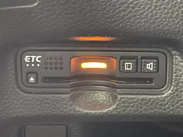 ホンダ Ｎ ＢＯＸ カスタム G L ターボ ホンダセンシング 道央・札幌 2019(令1)年 4.4万km クリスタルブラックパール ・４WD/・Gathersナビゲーション（VXM-240VFi）/　CD/DVD/フルセグ/SD/USB/BT/iPod/・ビルトインETC/・バックカメラ/・純正前方録画ドライブレコーダー/・両側パワースライドドア/・ホンダセンシング/・レーダークルーズコントロール/・レーンキープアシスト/・横滑り防止装置/・衝突軽減ブレーキ/・先行車発進通知/・ロードサインアシスト/・ハーフレザーシート/・前席シートヒーター/・純正フロアマット/・LEDヘッドライト/・オートライト/・スマートキー/・プッシュスタート/・純正AW15インチ/・MTモード付AT/・後方パーキングソナー/・革巻きステアリング/・スイテアリングスイッチ/・フロントフォグライト/・ドアバイザー/・チップアップシーート