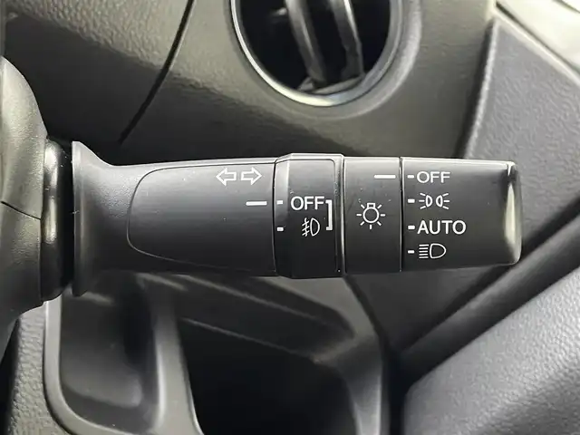 ホンダ Ｎ ＢＯＸ カスタム G L ターボ ホンダセンシング 道央・札幌 2019(令1)年 4.4万km クリスタルブラックパール ・４WD/・Gathersナビゲーション（VXM-240VFi）/　CD/DVD/フルセグ/SD/USB/BT/iPod/・ビルトインETC/・バックカメラ/・純正前方録画ドライブレコーダー/・両側パワースライドドア/・ホンダセンシング/・レーダークルーズコントロール/・レーンキープアシスト/・横滑り防止装置/・衝突軽減ブレーキ/・先行車発進通知/・ロードサインアシスト/・ハーフレザーシート/・前席シートヒーター/・純正フロアマット/・LEDヘッドライト/・オートライト/・スマートキー/・プッシュスタート/・純正AW15インチ/・MTモード付AT/・後方パーキングソナー/・革巻きステアリング/・スイテアリングスイッチ/・フロントフォグライト/・ドアバイザー/・チップアップシーート