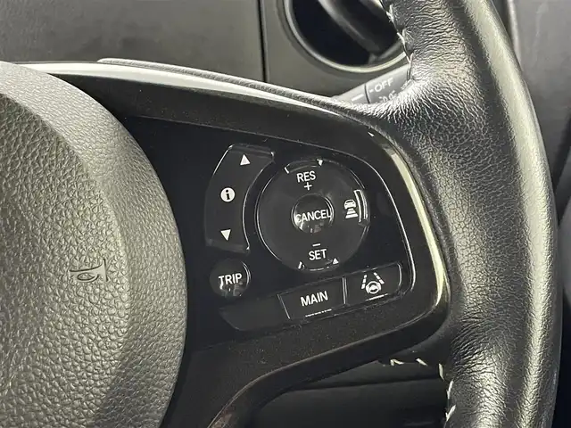 ホンダ Ｎ ＢＯＸ カスタム G L ターボ ホンダセンシング 道央・札幌 2019(令1)年 4.4万km クリスタルブラックパール ・４WD/・Gathersナビゲーション（VXM-240VFi）/　CD/DVD/フルセグ/SD/USB/BT/iPod/・ビルトインETC/・バックカメラ/・純正前方録画ドライブレコーダー/・両側パワースライドドア/・ホンダセンシング/・レーダークルーズコントロール/・レーンキープアシスト/・横滑り防止装置/・衝突軽減ブレーキ/・先行車発進通知/・ロードサインアシスト/・ハーフレザーシート/・前席シートヒーター/・純正フロアマット/・LEDヘッドライト/・オートライト/・スマートキー/・プッシュスタート/・純正AW15インチ/・MTモード付AT/・後方パーキングソナー/・革巻きステアリング/・スイテアリングスイッチ/・フロントフォグライト/・ドアバイザー/・チップアップシーート