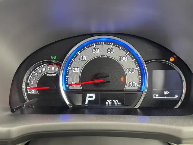 スズキ エブリィ ワゴン PZターボ 熊本県 2025(令7)年 0.3万km クールカーキPM 純正SDナビ/バックカメラ/スズキセーフティサポート/片側パワースライドドア/アイドリングストップ/USB充電ソケット/D席シートヒーター/LEDヘッドライト/オートライト/レベライザー/スマートキー/スペアキー/プッシュスタート