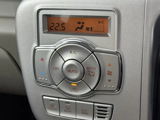 スズキ エブリィ ワゴン PZターボ 熊本県 2025(令7)年 0.3万km クールカーキPM 純正SDナビ/バックカメラ/スズキセーフティサポート/片側パワースライドドア/アイドリングストップ/USB充電ソケット/D席シートヒーター/LEDヘッドライト/オートライト/レベライザー/スマートキー/スペアキー/プッシュスタート