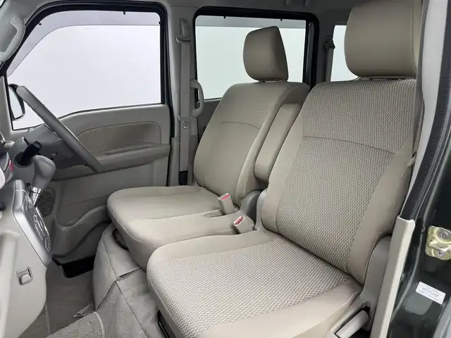 スズキ エブリィ ワゴン PZターボ 熊本県 2025(令7)年 0.3万km クールカーキPM 純正SDナビ/バックカメラ/スズキセーフティサポート/片側パワースライドドア/アイドリングストップ/USB充電ソケット/D席シートヒーター/LEDヘッドライト/オートライト/レベライザー/スマートキー/スペアキー/プッシュスタート