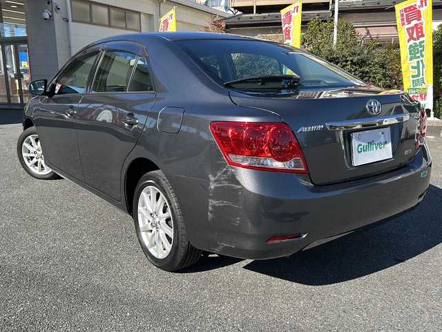 トヨタ アリオン A20 埼玉県 2014(平26)年 2.9万km グレーメタリック ワンオーナー/クルーズコントロール/CDチューナー（CN-W61）/純正１６インチアルミホイール/電動リモコンフェンダーランプ/オートライト/フォグランプ/プッシュスタートボタン/ステアリングスイッチ/スマートキー/スペアキー１ヶ/保証書/取扱説明書