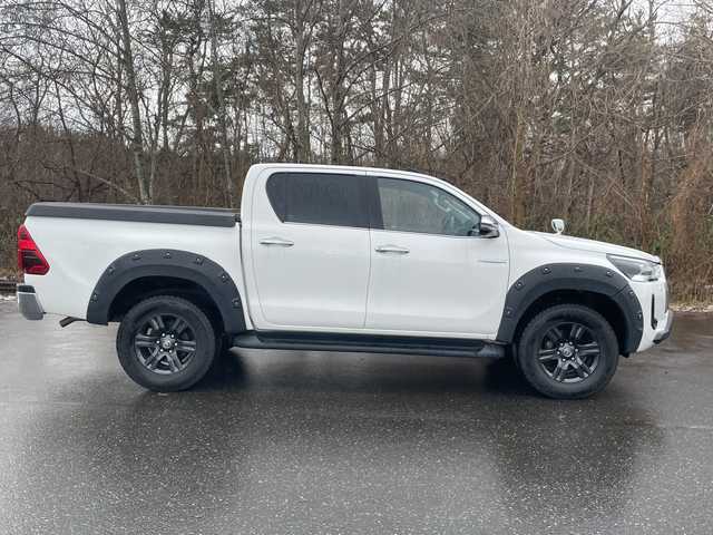 トヨタ ハイラックス Z 青森県 2020(令2)年 3万km スーパーホワイトⅡ ・フルセグ/ナビ/CD/DVD/FM・AM/BT/・ETC2.0/・コーナーセンサー（前後）/・デフロック/・レーンアシスト/・横滑り防止/・クルーズコントロール（追従有り）/・パーキングアシスト/・純正アルミホイール/・バックカメラ/・４WD/・プッシュスタート