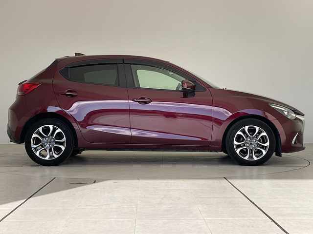 マツダ デミオ XD ツーリング Lパッケージ 愛知県 2017(平29)年 6.5万km ディープクリムゾンマイカ 純正ナビ/レーダークルーズコントロール/シートヒーター/コーナーセンサー/ヘッドアップディスプレイ/純正アルミホイール/ブラインドスポットモニター/LEDヘッドライト/パドルシフト/オートマチックハイビーム/ドライブレコーダー/ETC/衝突軽減システム/フルセグ/CD DVD/Bluetooth/ステアリングスイッチ/スマートキー/プッシュスタート