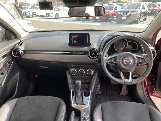 マツダ デミオ XD ツーリング Lパッケージ 愛知県 2017(平29)年 6.5万km ディープクリムゾンマイカ 純正ナビ/レーダークルーズコントロール/シートヒーター/コーナーセンサー/ヘッドアップディスプレイ/純正アルミホイール/ブラインドスポットモニター/LEDヘッドライト/パドルシフト/オートマチックハイビーム/ドライブレコーダー/ETC/衝突軽減システム/フルセグ/CD DVD/Bluetooth/ステアリングスイッチ/スマートキー/プッシュスタート