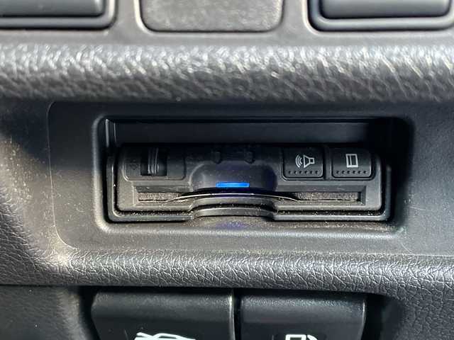 日産 エクストレイル 20X エマージェンシーブレーキ 群馬県 2017(平29)年 7.4万km ダイヤモンドブラック 4WD/純正ナビ(MM316D-W)/CD・DVD・SD/Bluetooth・フルセグ/バックカメラ/ビルトインETC/前席シートヒーター/横滑り防止装置/レーンキープアシスト/衝突軽減ブレーキ/アイドリングストップ/純正アルミホイール/純正フロアマット/LEDヘッドライト/取説・保証書/スマートキー×2