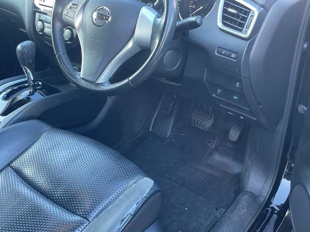 日産 エクストレイル 20X エマージェンシーブレーキ 群馬県 2017(平29)年 7.4万km ダイヤモンドブラック 4WD/純正ナビ(MM316D-W)/CD・DVD・SD/Bluetooth・フルセグ/バックカメラ/ビルトインETC/前席シートヒーター/横滑り防止装置/レーンキープアシスト/衝突軽減ブレーキ/アイドリングストップ/純正アルミホイール/純正フロアマット/LEDヘッドライト/取説・保証書/スマートキー×2