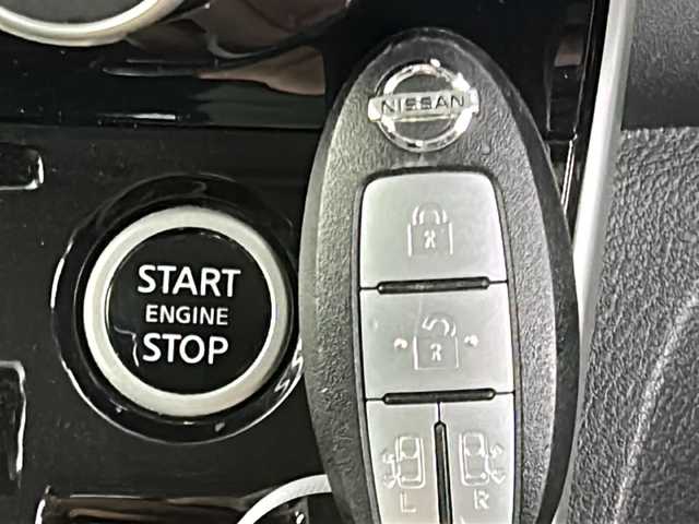 日産 セレナ ハイウェイスター V 愛知県 2019(令1)年 4.8万km ダークメタルグレー セーフティパックB/純正9インチナビ/・フルセグ/CD/DVD/Blu-ray/BT/USB/純正フリップダウンモニター/ドライブレコーダー/プロパイロット/アラウンドビューモニター/エマージェンシーブレーキ/両側パワースライドドア(ハンズフリー)/パーキングアシスト/ビルトインETC/LEDヘッドライト/フォグランプ/スマートキー/・プッシュスタート