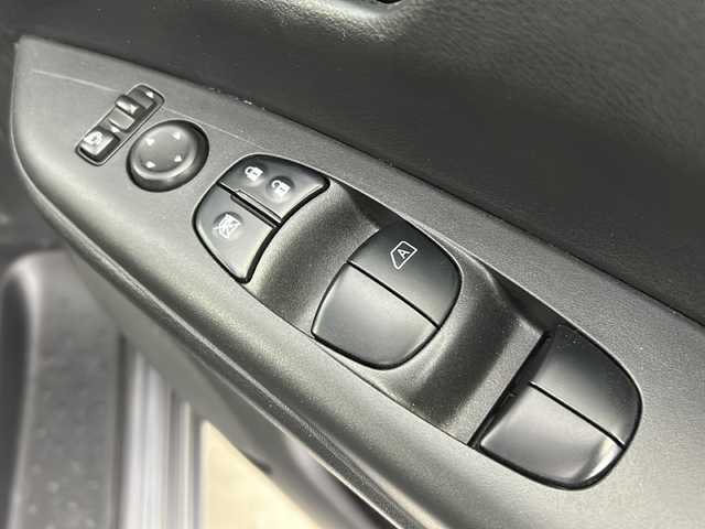 日産 セレナ ハイウェイスター V 愛知県 2019(令1)年 4.8万km ダークメタルグレー セーフティパックB/純正9インチナビ/・フルセグ/CD/DVD/Blu-ray/BT/USB/純正フリップダウンモニター/ドライブレコーダー/プロパイロット/アラウンドビューモニター/エマージェンシーブレーキ/両側パワースライドドア(ハンズフリー)/パーキングアシスト/ビルトインETC/LEDヘッドライト/フォグランプ/スマートキー/・プッシュスタート