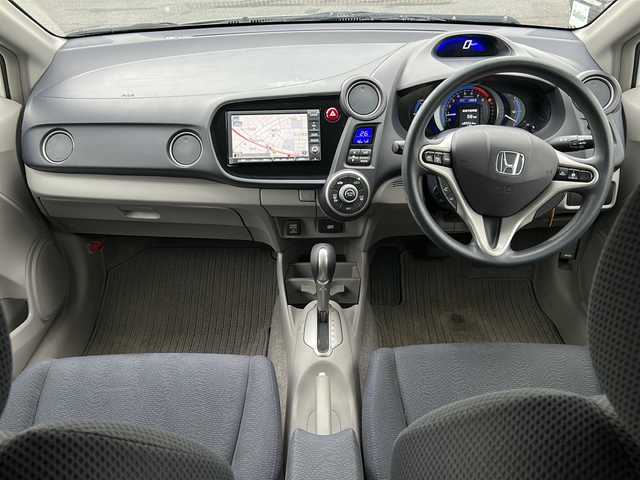 ホンダ インサイト G 青森県 2010(平22)年 9.9万km プレミアムホワイトパール 2WD/ワンオーナー/純正HDDナビ/ワンセグTV/CD/FM/AM/バックカメラ/アイドリングストップ/ビルトインETC/オートライト/HIDヘッドライト/フォグライト/パワーウィンドウ/パワーステアリング/スペアキー