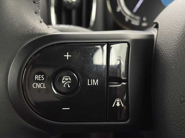 ＭＩＮＩ ＢＭＷ ミニ クロスオーバー クーパー SD オール4 新潟県 2021(令3)年 0.3万km セージグリーンメタリック 衝突被害被害軽減ブレーキ/純正ナビ/　　AM/FM/フルセグ/BT/バックモニター/パワーバックドア/アダプティブクルーズコントロール/HIDオートライト/ハーフレザーシート/純正17インチアルミホイール付/アイドリングストップ/電動パーキングブレーキ/オートブレーキホールド/純正前方ドライブレコーダー/USBポート/スペアキー/スマートキー/ETC2.0