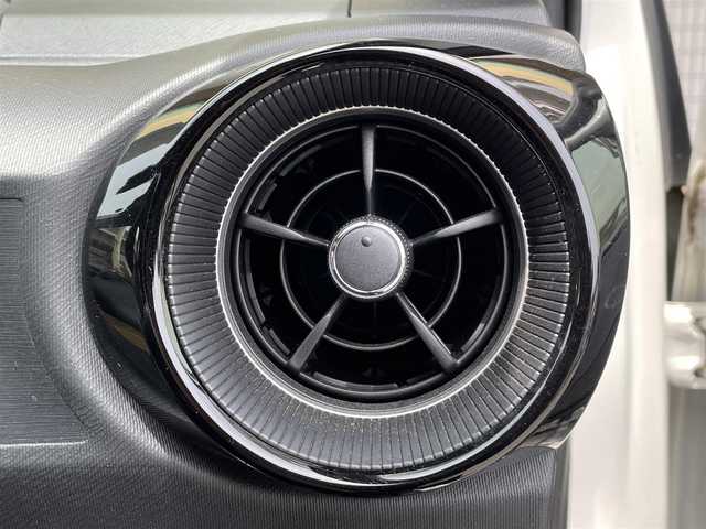 トヨタ アクア S スタイルブラック 千葉県 2020(令2)年 1.2万km ホワイトパールクリスタルシャイン トヨタセーフティセンス/・衝突軽減ブレーキ/・レーンキープアシスト/・オートハイビーム/・クリアランスソナー/純正メモリナビゲーション/（CD/DVD/SD/BT/フルセグTV）/バックカメラ/純正ドライブレコーダー/ビルトインETC/前席シートヒーター/LEDヘッドライト/フォグライト/オートライト/電格ミラー/純正フロアマット/純正ホイールキャップ