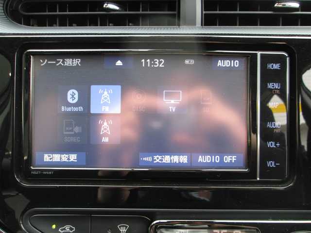 トヨタ アクア S スタイルブラック 千葉県 2020(令2)年 1.2万km ホワイトパールクリスタルシャイン トヨタセーフティセンス/ ・衝突軽減ブレーキ/ ・レーンキープアシスト/ ・オートハイビーム/ ・クリアランスソナー/純正メモリナビゲーション/（CD/DVD/SD/BT/フルセグTV）/バックカメラ/純正ドライブレコーダー/ビルトインETC/前席シートヒーター/LEDヘッドライト/フォグライト/オートライト/電格ミラー/純正フロアマット/純正ホイールキャップ