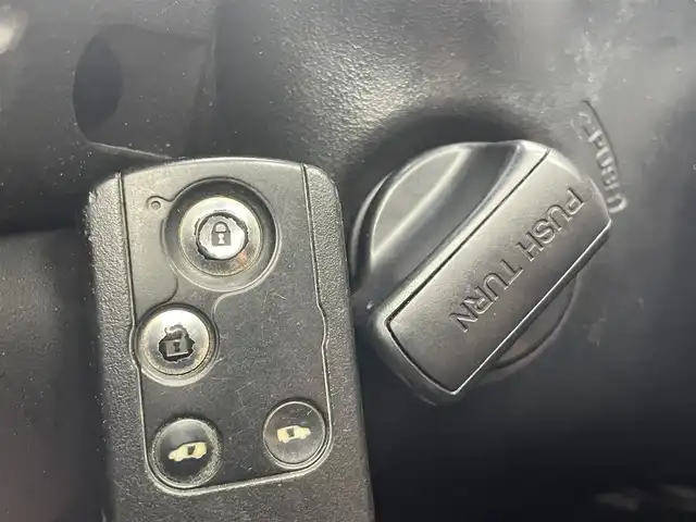 ホンダ フリード ハイブリット ジャストセレクション 茨城県 2014(平26)年 4.9万km プレミアムスパークルブラックパール 純正ナビ/バックカメラ/ワンセグ/クルーズコントロール/両側電動スライドドア/ETC/純正15インチAW/スマートキー