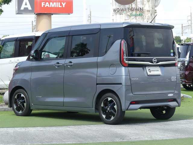 日産 ルークス ハイウェイスター X 千葉県 2021(令3)年 3.6万km チタニウムグレーメタリック エマージェンシーブレーキ/両側パワースライドドア/純正SDナビ/地デジTV/【DVD/CD再生機能　Bluetooth接続】/アラウンドビューモニター/ドライブレコーダー（DJ4-D）/ETC/LEDヘッドライト/LEDフォグライト/ウインカーミラー/コーナーセンサー/純正14インチアルミホイル/サイド/カーテンエアバッグ/インテリジェントキー