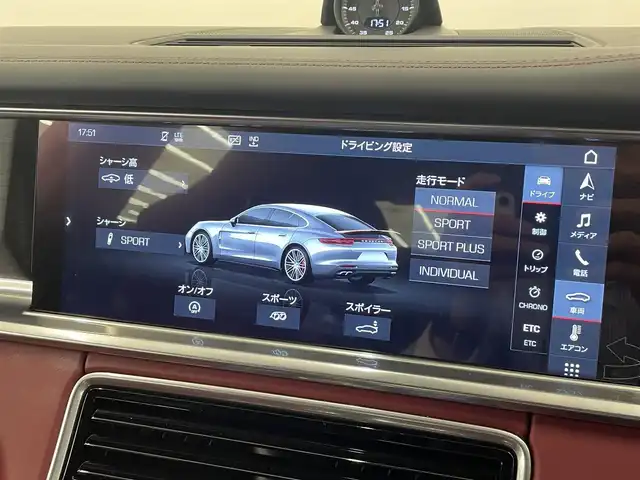ポルシェ パナメーラ GTS 岡山県 2019(令1)年 4.7万km ヴァルカノグレーメタリック ＰＣＭ/スポーツクロノ/ＢＯＳＥサウンド/ＬＫＡ/ＬＣＡ/サラウンドアシスト/交通渋滞アシスト/パークアシスト/ＡＣＣ/走行モード/スポーツエグゾースト/電動リアスポイラー/アイドリングストップ/アップルカープレイ/レザーシート（ボルドー）/シートヒーター/エアシート/純正20インチアルミ/社外レーダー/社外ドラレコ