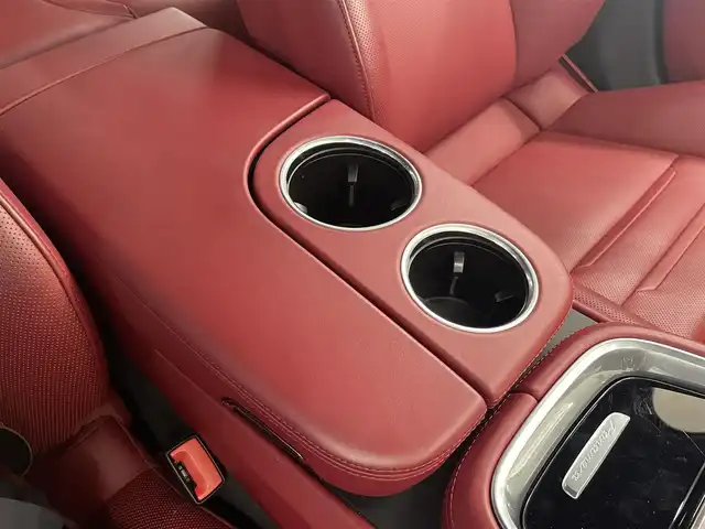 ポルシェ パナメーラ GTS 岡山県 2019(令1)年 4.7万km ヴァルカノグレーメタリック ＰＣＭ/スポーツクロノ/ＢＯＳＥサウンド/ＬＫＡ/ＬＣＡ/サラウンドアシスト/交通渋滞アシスト/パークアシスト/ＡＣＣ/走行モード/スポーツエグゾースト/電動リアスポイラー/アイドリングストップ/アップルカープレイ/レザーシート（ボルドー）/シートヒーター/エアシート/純正20インチアルミ/社外レーダー/社外ドラレコ