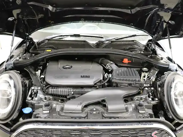 ＭＩＮＩ ＢＭＷ ミニ クラブマン クーパー S 静岡県 2020(令2)年 4.6万km MINI Yoursエニグマティックブラック 純正ナビ/バックカメラ/PDC/ACC/ユニオンジャック/18インチ純正マルチレイスポークAW/コンフォートパッケージ/ペッパーパッケージ/ユニオンジャック/LEDヘッドライト/スペアキー