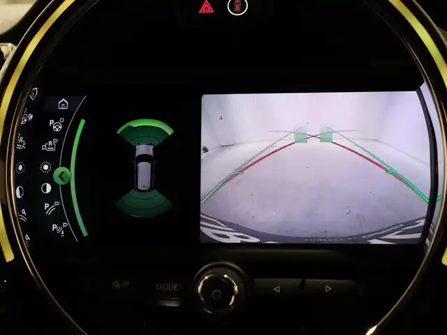 ＭＩＮＩ ＢＭＷ ミニ クラブマン クーパー S 静岡県 2020(令2)年 4.6万km MINI Yoursエニグマティックブラック 純正ナビ/バックカメラ/PDC/ACC/ユニオンジャック/18インチ純正マルチレイスポークAW/コンフォートパッケージ/ペッパーパッケージ/ユニオンジャック/LEDヘッドライト/スペアキー