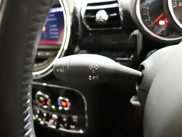 ＭＩＮＩ ＢＭＷ ミニ クラブマン クーパー S 静岡県 2020(令2)年 4.6万km MINI Yoursエニグマティックブラック 純正ナビ/バックカメラ/PDC/ACC/ユニオンジャック/18インチ純正マルチレイスポークAW/コンフォートパッケージ/ペッパーパッケージ/ユニオンジャック/LEDヘッドライト/スペアキー