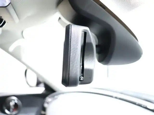 ＭＩＮＩ ＢＭＷ ミニ クラブマン クーパー S 静岡県 2020(令2)年 4.6万km MINI Yoursエニグマティックブラック 純正ナビ/バックカメラ/PDC/ACC/ユニオンジャック/18インチ純正マルチレイスポークAW/コンフォートパッケージ/ペッパーパッケージ/ユニオンジャック/LEDヘッドライト/スペアキー