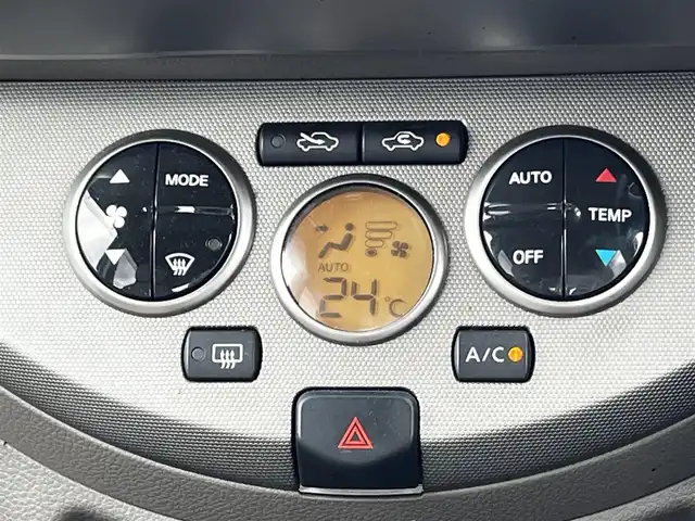 日産 ノート 15E FOUR 道央・札幌 2006(平18)年 14.7万km トワイライトグレー ４WD/社外HDDナビ/AM/FM/CD/ワンセグ/コーナーセンサー/スマートキー/LEDヘッドライト/オートライト/フォグランプ/電動格納ミラー/純正フロアマット/ドアバイザー/社外AW付冬タイヤ積込/175/65/R14/2020年/山5mm