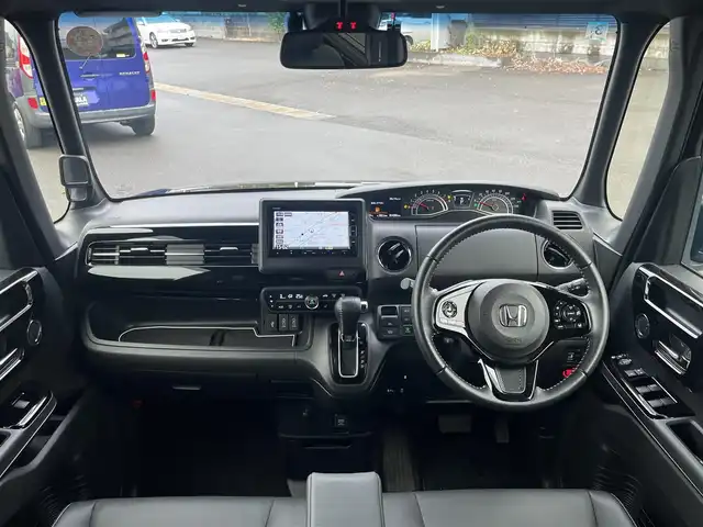 ホンダ Ｎ ＢＯＸ カスタム L ターボ 静岡県 2022(令4)年 1.5万km クリスタルブラックパール シーケンシャルウィンカー/クルーズコントロール/ワンオーナー/純正ナビ/(Bluetooth/iPad/USB/CD/DVD/フルセグ)/衝突被害軽減システム/両側パワースライドドア/スマートキー /LEDライト/ETC2.0/ドライブレコーダー /保証書/取扱説明書