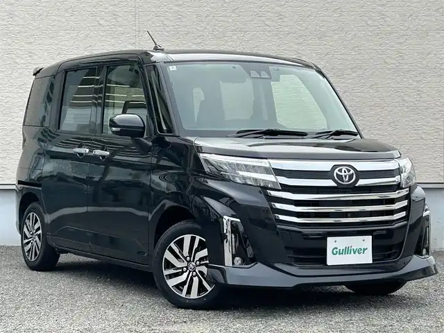 トヨタ ルーミー カスタムG 大阪府 2024(令6)年 0.8万km ブラックマイカメタリック ワンオーナー/純正9インチメモリナビ（NMZN-Y73D)/BT/CD/SD/TV/HDMI/iPod/360度カメラ/前後ドラレコ（ZDR035）/両側パワースライドドア/前後コーナーセンサー/LEDヘッドライト/LEDフロントフォグランプ/後席ロールサンシェード/純正フロアマット/プッシュスタート/スペアキー/ETC