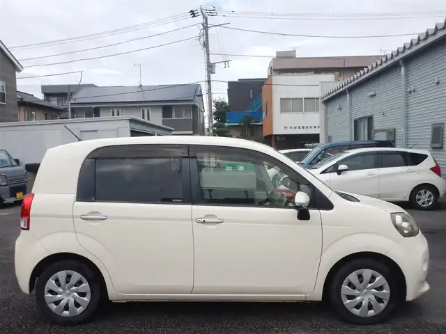 トヨタ ポルテ F 静岡県 2013(平25)年 9.5万km クリームベージュ スマートキー×2/プッシュスタート/ETC/純正ナビゲーション/・NHZD-W62G/・Bluetooth接続/・SD/・DVD/・フルセグ/バックカメラ/左パワースライドドア/純正フロアマット/純正ドアバイザー/ウインカー付きドアミラー/ステアリングスイッチ/新車保証書/取扱説明書