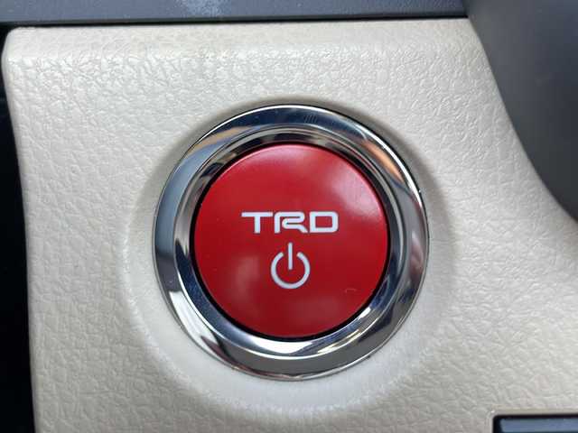 トヨタ カムリ G レザーパッケージ 静岡県 2017(平29)年 7万km プラチナホワイトパールマイカ /純正ナビ/地デジTV//純正CD/DVD/Bluetooth//バックカメラ//レザーシート//シートヒーター//セーフティセンス//レーダークルーズコントロール//オートハイビーム//ドライブレコーダー//純正18インチAW//LEDヘッドライト//スマートキー//スペアキー