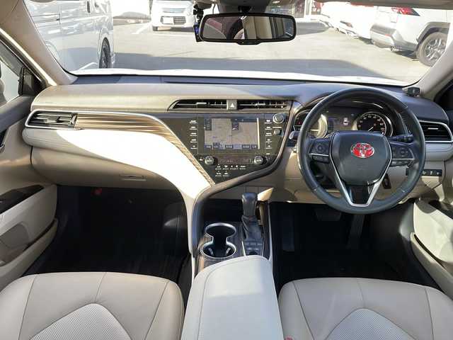 トヨタ カムリ G レザーパッケージ 静岡県 2017(平29)年 7万km プラチナホワイトパールマイカ /純正ナビ/地デジTV//純正CD/DVD/Bluetooth//バックカメラ//レザーシート//シートヒーター//セーフティセンス//レーダークルーズコントロール//オートハイビーム//ドライブレコーダー//純正18インチAW//LEDヘッドライト//スマートキー//スペアキー