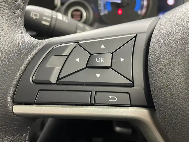 日産 デイズ ハイウェイスターX 茨城県 2023(令5)年 1.7万km ブラック ●純正ナビ/●CD，BT接続，フルセグTV/●パワーステアリング/●パワーウィンドウ/●エアコン/●キーレス/●ABS/●運転席＋助手席エアバック/●カーテンエアバック/●サイドエアバッグ/●LED ライト/●フォグランプ/●ETC/●スマートキー/●プッシュスタート/●集中ドアロック/●盗難防止装置/●オートライト/●横滑り防止装置/●衝突被害軽減ブレーキ/●衝突安全ボディ/●アイドリングストップ/●障害物センサー