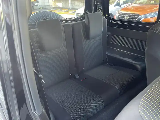 スズキ ジムニー XC 静岡県 2024(令6)年 0.8万km ブルーイッシュブラックパール3 ワンオーナー/背面タイヤハードカバー/衝突軽減ブレーキ/レーンキープアシスト/レーダークルーズコントロール/バックソナー/LEDライト/前席シートヒーター/純正16インチAW/スマートキー×2/保証書/取扱説明書