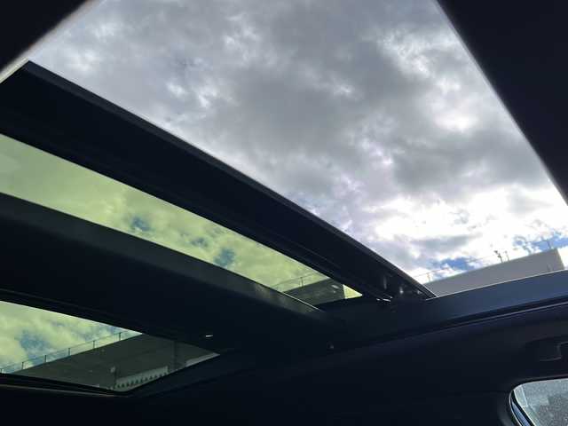 レクサス ＮＸ 350h Fスポーツ 山梨県 2023(令5)年 5万km グラファイトブラックガラスフレーク Lexus Safety Sistem/　・プリクラッシュセーフティ/　・レーントレーシングアシスト/　・レーダークルーズコントロール/　・オートマチックハイビーム/　・先行車発信告知機能/　・ロードサインアシスト/ムーンルーフ/マークレビンソン/純正ナビ/　(USB/BT/フルセグ)/パノラミックビューモニター/パワーバックドア/三眼フルLEDオートライト/LEDフォグランプ/レザーシート/メモリ付きパワーシート/シートベンチレーション/純正20インチアルミホイール/ブラインドスポットモニター/パドルシフト/ヘッドアップディスプレイ/コーナーセンサー/スマートキー/ビルトインETC