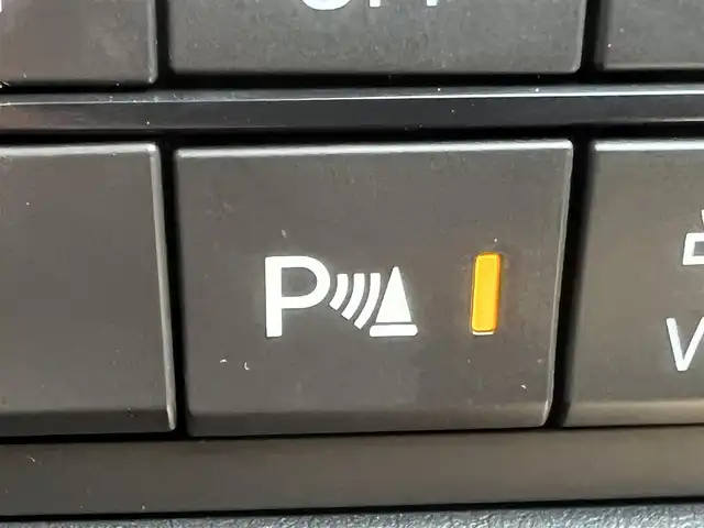 マツダ ＣＸ－５ XD ブラックトーンエディション 秋田県 2020(令2)年 4.7万km ソウルレッドクリスタルM ４WD/ターボ/衝突軽減システム/LEDヘッドライト/純正SDナビ（BT/AM/FM）/フルセグ/３６０°ビューモニター/マツダ純正１９インチアルミ（夏タイヤ装着）/スマートキー/アイドリングストップ/プッシュスタート/コーナーセンサー/レーンキープアシスト/マツダ・レーダークルーズコントロール追従走行有/オートマチックハイビーム/ヒルスタートアシストコントロール/MTモード付AT/ブラインドスポットモニター/ステアリングスイッチ/ステアリングヒーター/パドルシフト/前席シートヒーター/運転席メモリー付パワーシート/電動リアゲート/電動パーキングブレーキ/オートブレーキホールド機能/純正フロアマット/オートライト/オートエアコン/パワーステアリング/パワーウィンドウ/電動格納ウィンカーミラー/横滑り防止/盗難防止装置/寒冷地仕様/保証書/記録簿/スペアキー×１