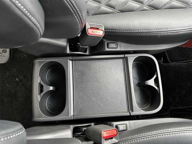 三菱 デリカＤ：５ ブラックエディション 道北・旭川 2024(令6)年 0.8万km アメジストブラック アルパイン11インチナビ/フリップダウンモニター/アラウンドビューモニター/フルセグTV/黒革シート/前席シートヒーター/ステアリングヒーター/両側パワースライドドア/パワーバックドア/コーナーセンサー/クルーズコントロール/ETC