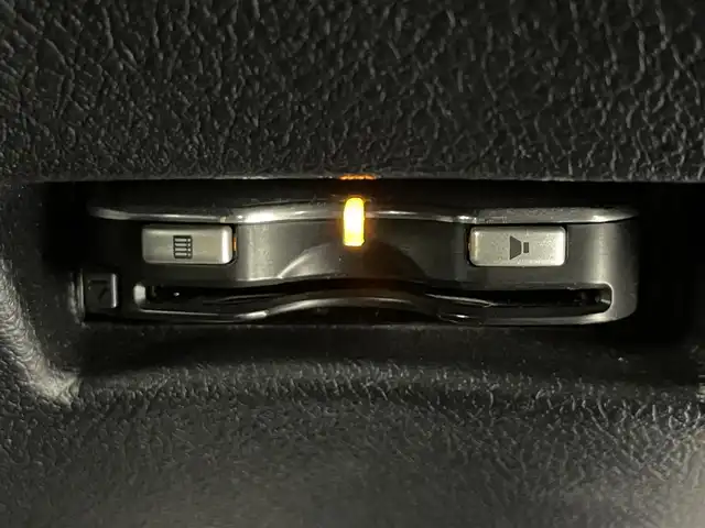 トヨタ シエンタ ハイブリッド G 大阪府 2016(平28)年 7万km レッドマイカM 純正ナビTV 両側パワースライドドア シートヒーター 衝突軽減ブレーキ レーンアシスト オートハイビーム スマートキー プッシュスタート オートライト 前後ドライブレコーダー ETC