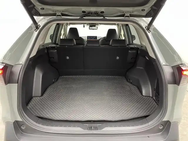 トヨタ ＲＡＶ４ アドベンチャー 埼玉県 2019(令1)年 5.5万km アッシュグレーメタリック/シアンメタリック ＴＲＤエアロ　純正９インチナビ　バックカメラ　ＢＳＭ　ビルトインＥＴＣ　ドライブレコーダー　セーフティセンス　レーダークルーズ　デジタルインナーミラー　シートヒーター　オートハイビーム　ＡＣ１００Ｖ