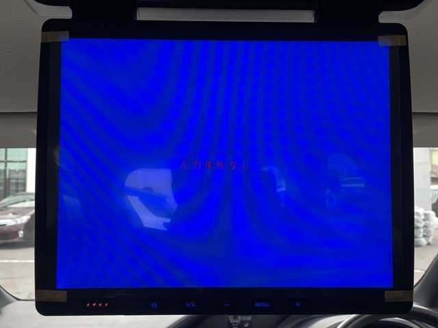 トヨタ ヴォクシー ZS 長野県 2014(平26)年 5.6万km ブラッキッシュアゲハガラスフレーク 禁煙車/純正ナビ【NSZT-W64】/（ＣＤ／ＤＶＤ／フルセグＴＶ／Ｂｌｕｅｔｏｏｔｈ）/バックカメラ/ビルトインＥＴＣ/社外フリップダウンモニター/両側パワースライドドア/前後ドライブレコーダー/革巻きステアリング/ステアリングスイッチ/LEDヘッドライト/フォグランプ/オートライト/スマートキー/Pスタート/電動格納ミラー/純正16インチAW/フロアマット/純正ドアバイザー