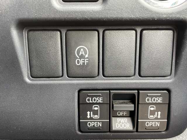 トヨタ ヴォクシー ZS 長野県 2014(平26)年 5.6万km ブラッキッシュアゲハガラスフレーク 禁煙車/純正ナビ【NSZT-W64】/（ＣＤ／ＤＶＤ／フルセグＴＶ／Ｂｌｕｅｔｏｏｔｈ）/バックカメラ/ビルトインＥＴＣ/社外フリップダウンモニター/両側パワースライドドア/前後ドライブレコーダー/革巻きステアリング/ステアリングスイッチ/LEDヘッドライト/フォグランプ/オートライト/スマートキー/Pスタート/電動格納ミラー/純正16インチAW/フロアマット/純正ドアバイザー