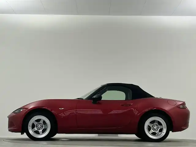 マツダ ロードスター S レザーパッケージ 埼玉県 2016(平28)年 5.2万km ソウルレッドプレミアムメタリック 】レザーシート　シートヒーター　　純正ナビ　Ｂｌｕｅｔｏｏｔｈ　フルセグＴＶ　Ｂカメラ　社外ＷＯＲＫ１６インチＡＷ　スマートキー　プッシュスタート　ＬＥＤヘッドライト　オートライト　ドラレコ　ＥＴＣ