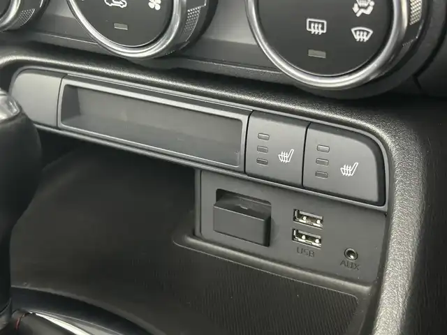マツダ ロードスター S レザーパッケージ 埼玉県 2016(平28)年 5.2万km ソウルレッドプレミアムメタリック 】レザーシート　シートヒーター　　純正ナビ　Ｂｌｕｅｔｏｏｔｈ　フルセグＴＶ　Ｂカメラ　社外ＷＯＲＫ１６インチＡＷ　スマートキー　プッシュスタート　ＬＥＤヘッドライト　オートライト　ドラレコ　ＥＴＣ