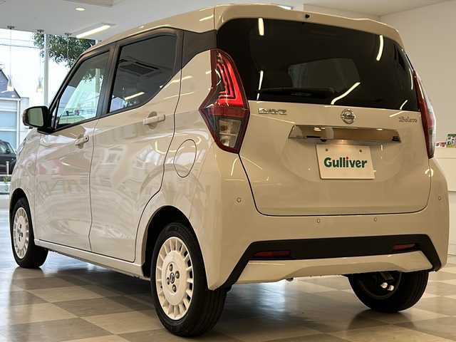 日産 デイズ ボレロ 岐阜県 2022(令4)年 2万km ホワイトパール 純正ナビゲーション/Bluetooth/フルセグ視聴・CD/DVD/エマージェンシーブレーキ/アラウンドビューモニター/ハーフレザーシート/革巻きステアリング/プッシュスタート/スマートキー/アイドリングストップ/クリアランスソナー/オートライト/ヘッドライトレベライザー/取扱説明書・記録簿