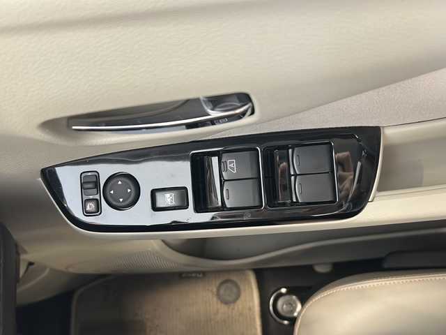 日産 デイズ ボレロ 岐阜県 2022(令4)年 2万km ホワイトパール 純正ナビゲーション/Bluetooth/フルセグ視聴・CD/DVD/エマージェンシーブレーキ/アラウンドビューモニター/ハーフレザーシート/革巻きステアリング/プッシュスタート/スマートキー/アイドリングストップ/クリアランスソナー/オートライト/ヘッドライトレベライザー/取扱説明書・記録簿