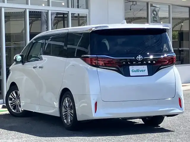 トヨタ アルファード Z 山口県 2024(令6)年 0.2万km プラチナホワイトパールマイカ ワンオーナー/14inディスプレイオーディオプラス/ナビ・フルセグTV・BT・カープレイ/パノラミックビューカメラ/左右独立ムーンルーフ/ユニバーサルステップ/デジタルインナーミラー/黒合皮シート(快適温熱シート)/パワーシート/3眼LEDオートライト/LEDフォグ/スマートキー/ETC2.0/プリクラッシュセーフティ/ブラインドスポットモニター/レーントレーシングアシスト/レーンディパーチャーアラート/パーキングサポートブレーキ