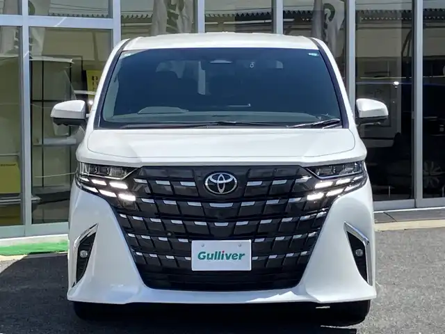 トヨタ アルファード Z 山口県 2024(令6)年 0.2万km プラチナホワイトパールマイカ ワンオーナー/14inディスプレイオーディオプラス/ナビ・フルセグTV・BT・カープレイ/パノラミックビューカメラ/左右独立ムーンルーフ/ユニバーサルステップ/デジタルインナーミラー/黒合皮シート(快適温熱シート)/パワーシート/3眼LEDオートライト/LEDフォグ/スマートキー/ETC2.0/プリクラッシュセーフティ/ブラインドスポットモニター/レーントレーシングアシスト/レーンディパーチャーアラート/パーキングサポートブレーキ