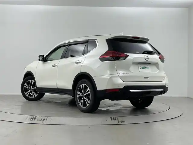 日産 エクストレイル 20Xi 埼玉県 2018(平30)年 5.7万km ブリリアントホワイトパール 純正7型ナビ/（BT/フルTV/AM/FM/CD/DVD）/アラウンドビューモニター/パワースライドドア/プロパイロット/エマージェンシーブレーキ/オートホールド/純正アルミホイール/純正フロアマット